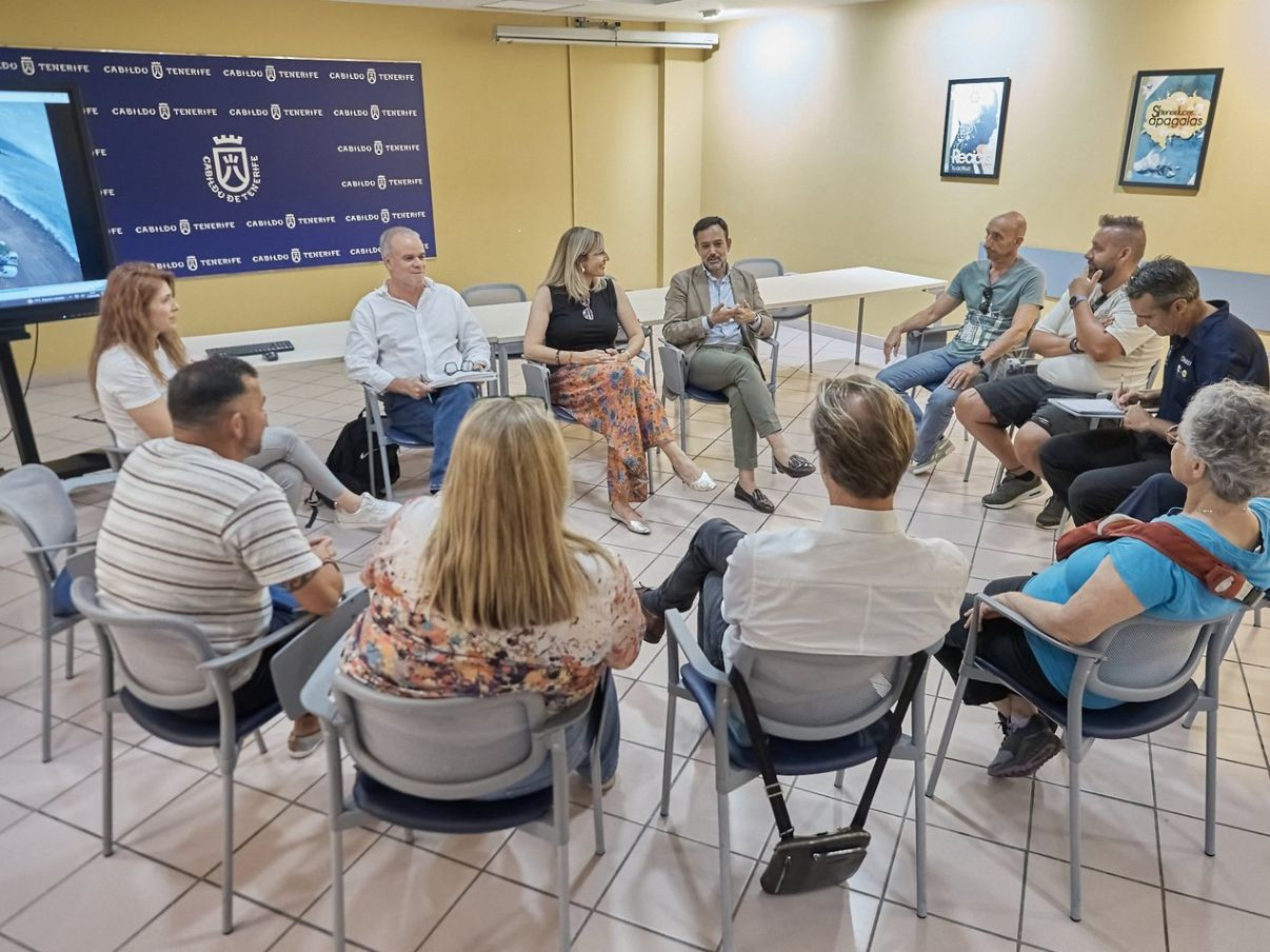 El Cabildo informa a federaciones y clubes de la puesta a punto del Centro de Deportes Acuáticos de Tenerife