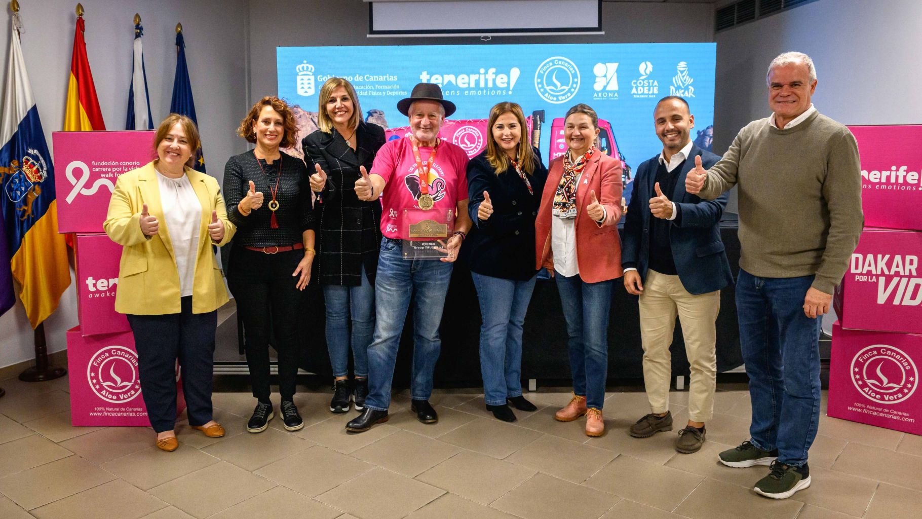 El Cabildo felicita al equipo del ‘Elefante Rosa’ por su victoria en el Dakar Classic