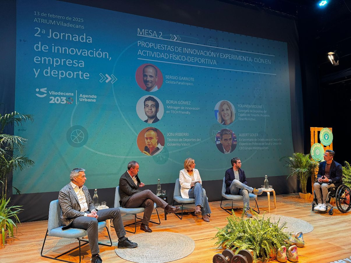 La consejera de Deportes del Cabildo de Tenerife, Yolanda Moliné, acudió hoy, 13 de febrero, a Villadecans (Barcelona), donde participó en las jornadas “Innovación, Empresa y Deporte. Hacia Ciudades Activas y Sostenibles en el Siglo XXI”, con el fin de transmitir la idea del plan estratégico Tenerife Activa