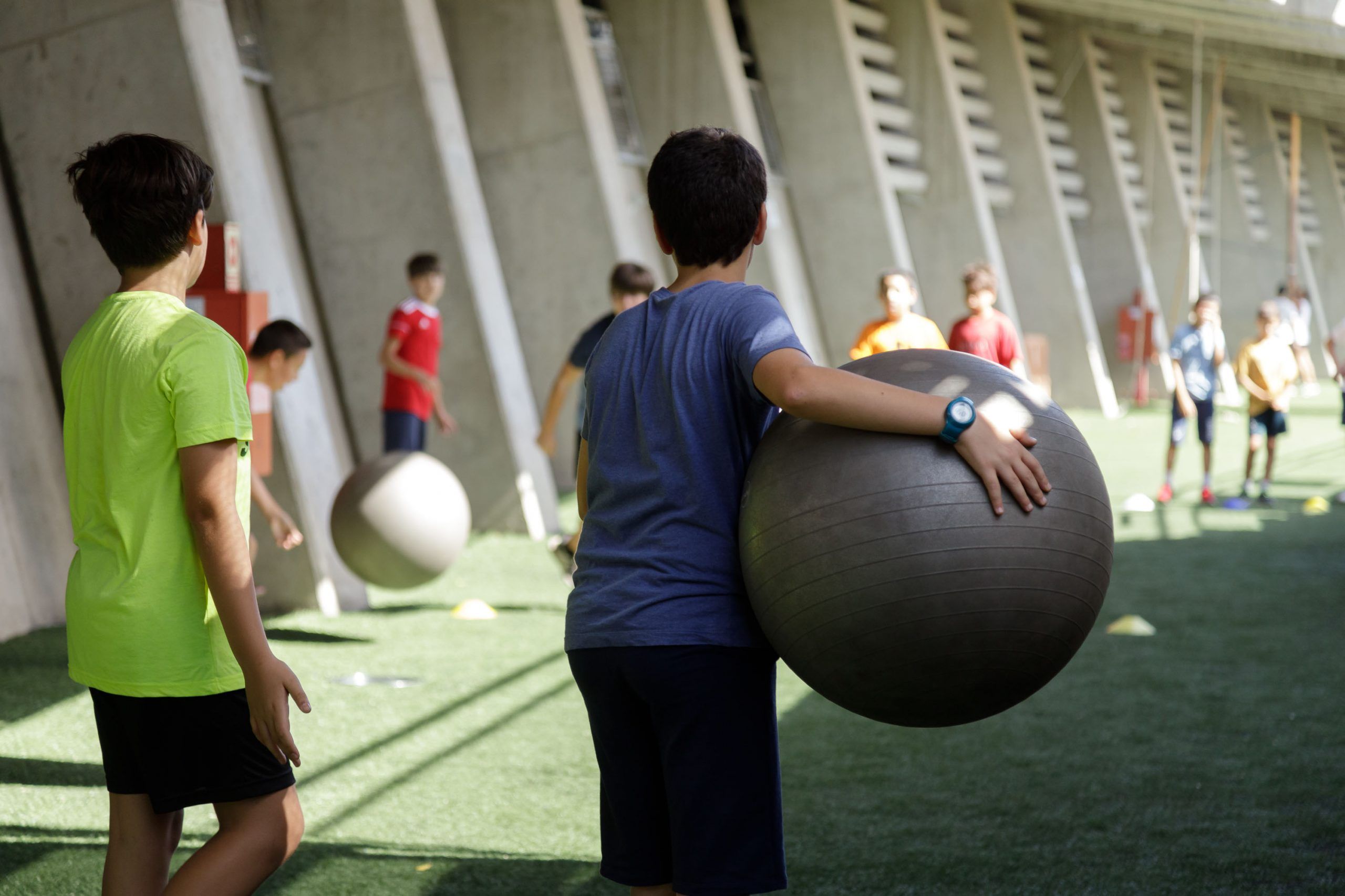 El Centro de Atletismo de Tenerife acoge un campus de verano para menores de 5 a 13 años