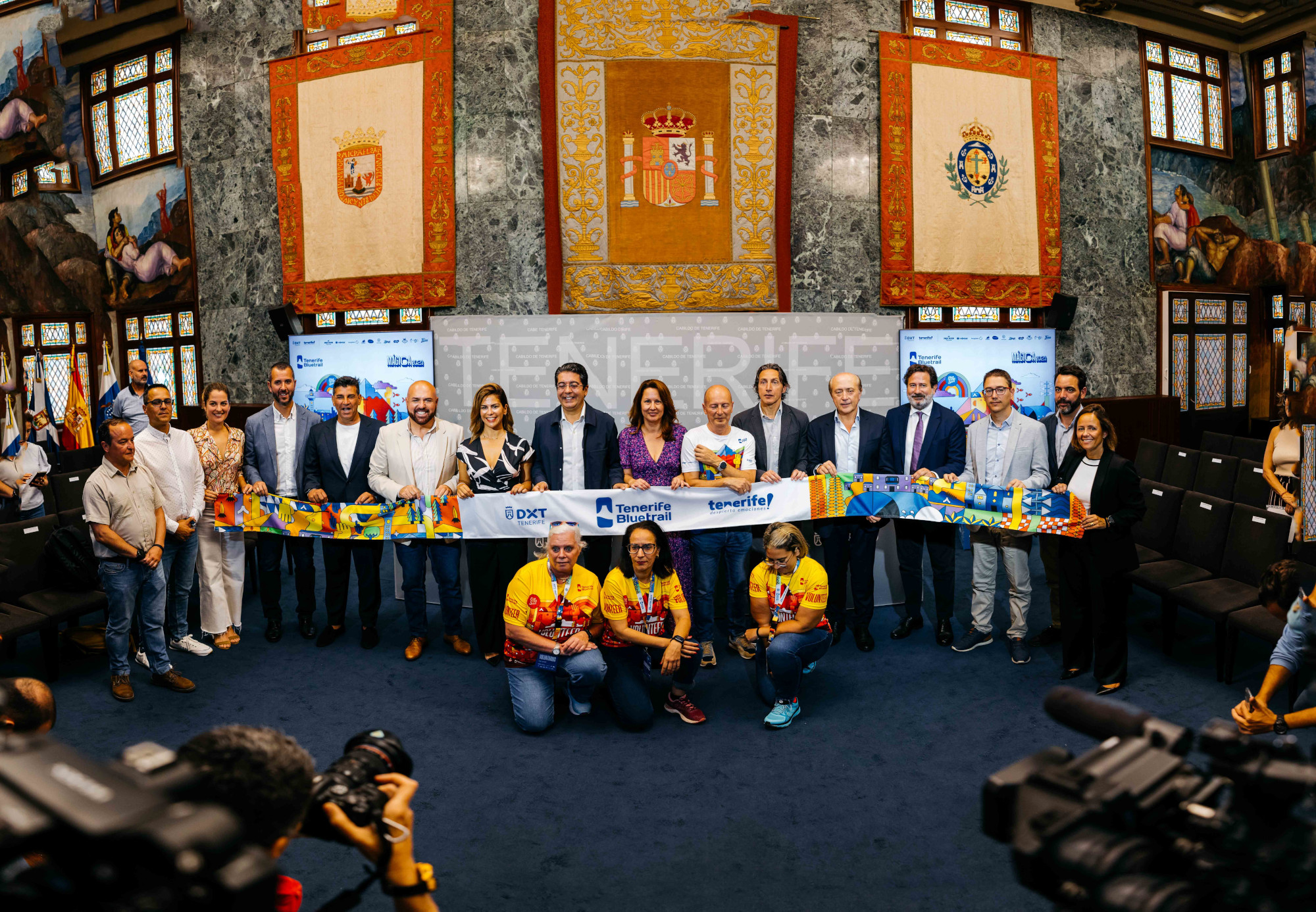 Más de 2000 deportistas de 33 países correrán la Tenerife Bluetrail por ocho municipios Más de 2000 deportistas de 33 países correrán la Tenerife Bluetrail por ocho municipios