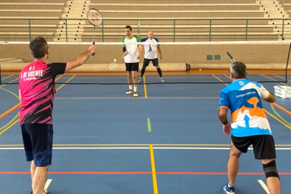 Balance tras la primera jornada de bádminton (foto 2)