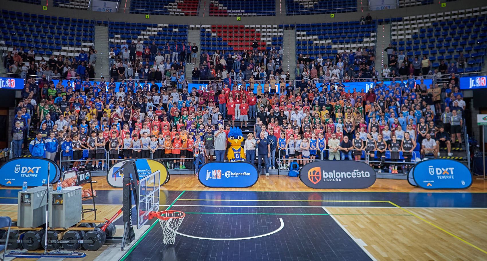 300 jugadores y jugadoras de minibasket se convierten por un día en deportistas de la NBA