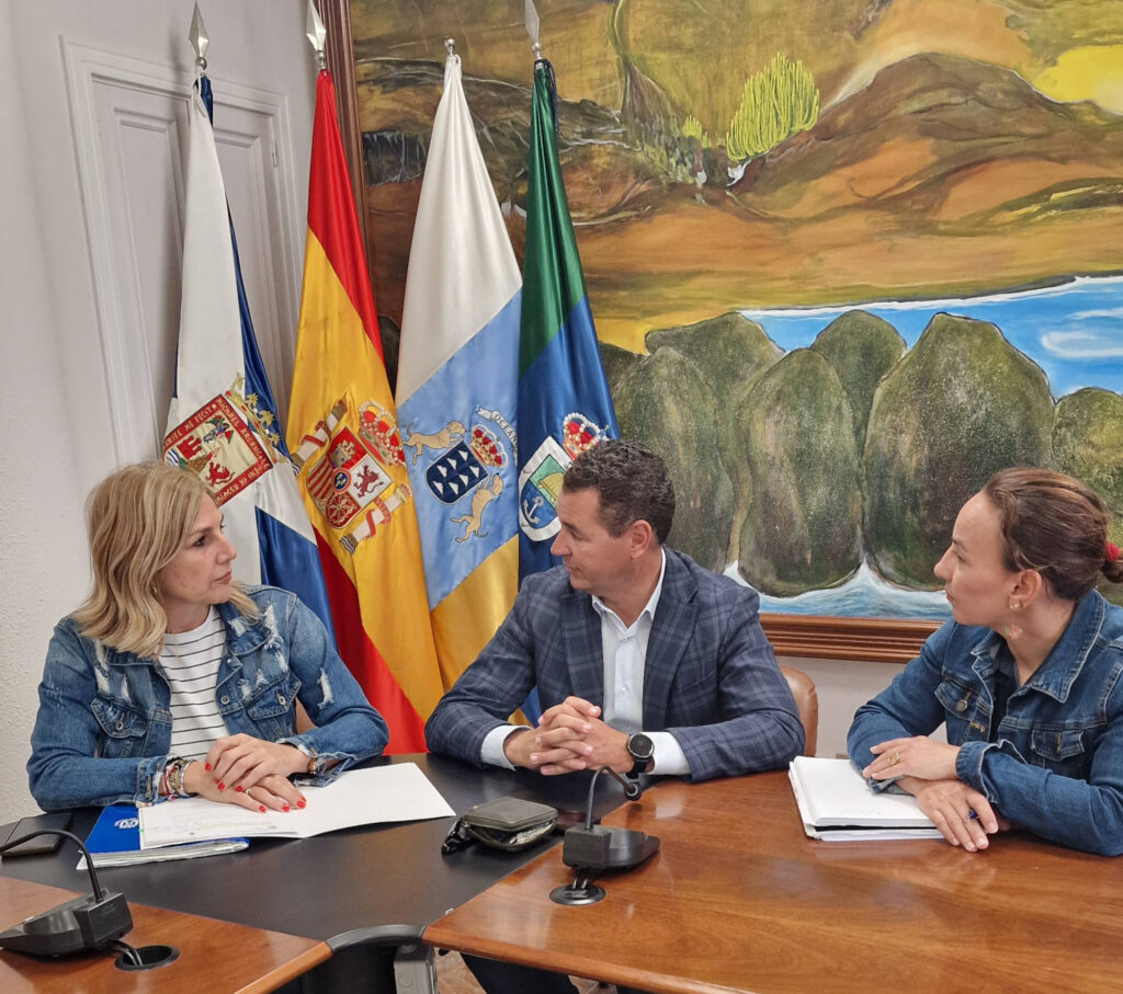 El Cabildo invierte un millón de euros en las instalaciones deportivas de Arico