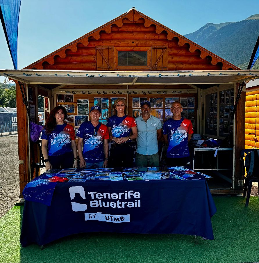 La Tenerife Bluetrail by UTMB® se promociona en una de las carreras más multitudinarias del país
