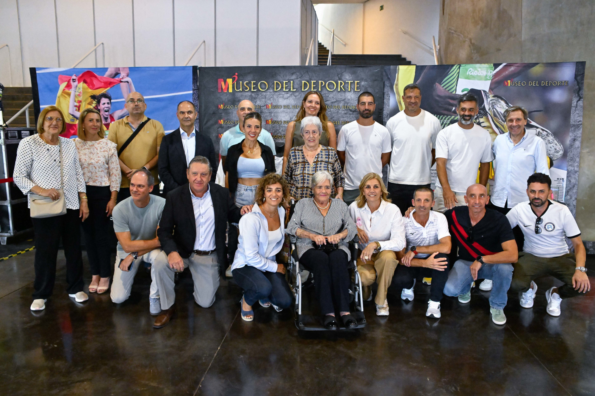 El Cabildo organiza en ExpoDeca la exposición “Leyendas del Deporte” con más de 200 objetos de gestas del deporte local, nacional e internacional