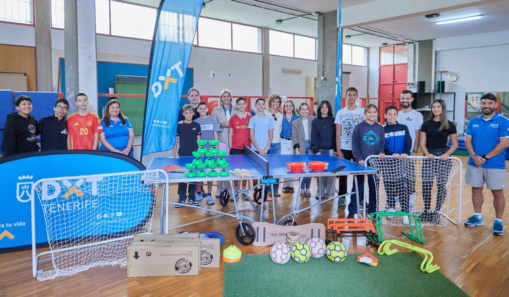El Cabildo promueve la actividad física entre adolescentes con el programa Recreos Activos en 58 institutos tinerfeños