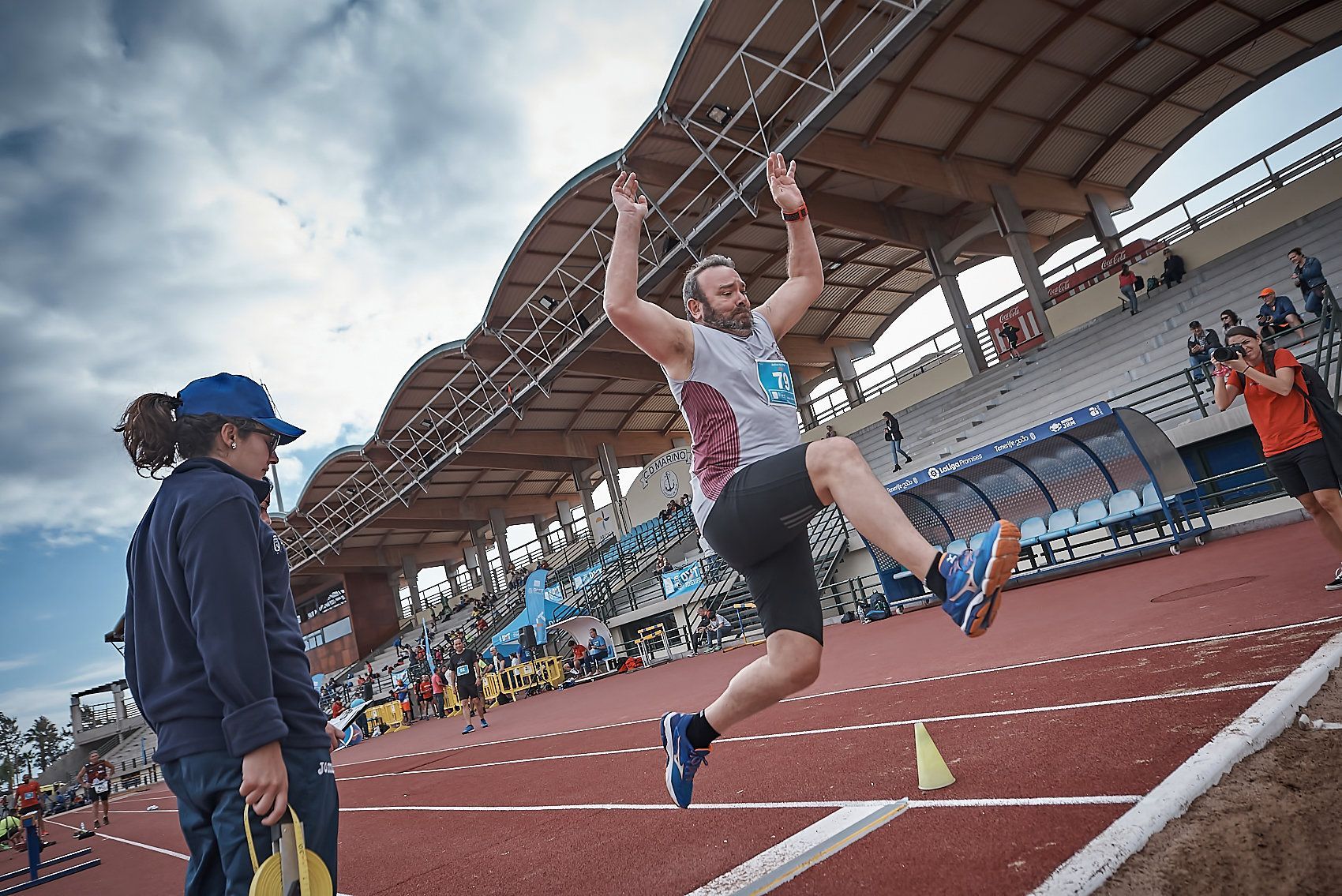 Los Juegos Máster 2018 afrontan este fin de semana las finales de atletismo y bádminton
