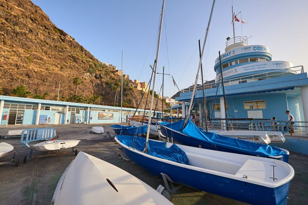 El Cabildo oferta actividades náuticas durante el verano en el Centro de Deportes Marinos de Tenerife