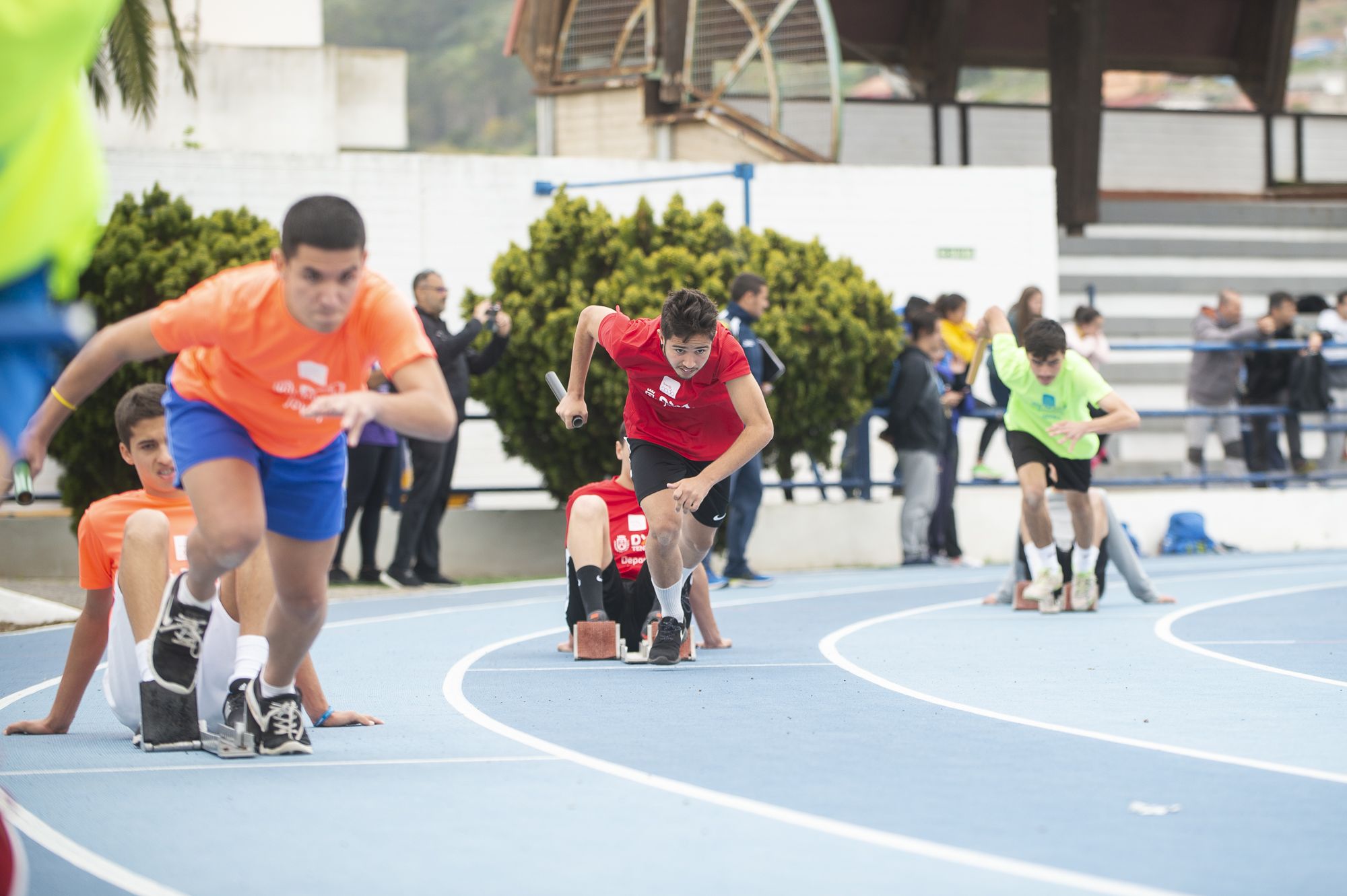 El Colegio Nuryana y el IES Teobaldo Power dominan el IV Torneo Cabildo de Tenerife de Atletismo Escolar