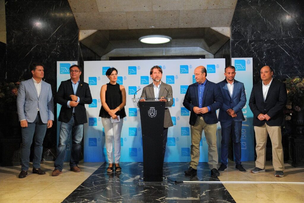 Tenerife presentará su candidatura para acoger la Copa de la Reina de Voleibol en la campaña 18-19