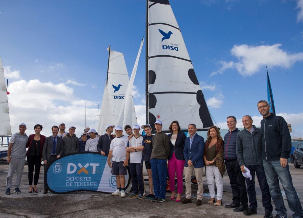 El Cabildo y la Fundación DISA acercan la vela a las personas con discapacidad con Un mar para todos