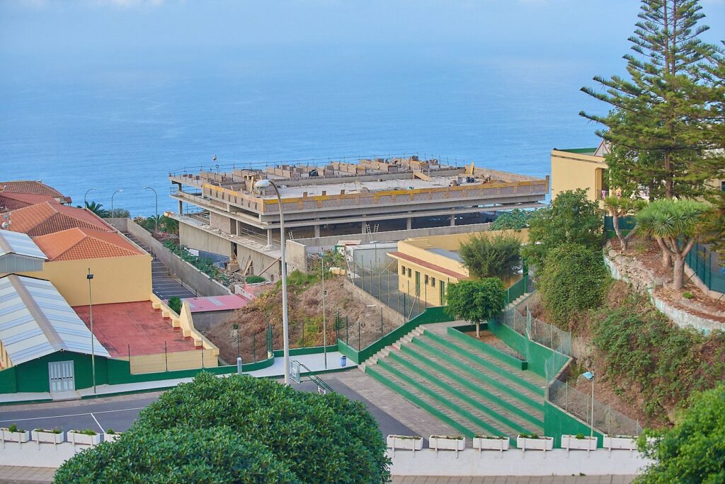 El Cabildo destina 236.000 euros en el equipamiento de la piscina municipal de La Guancha