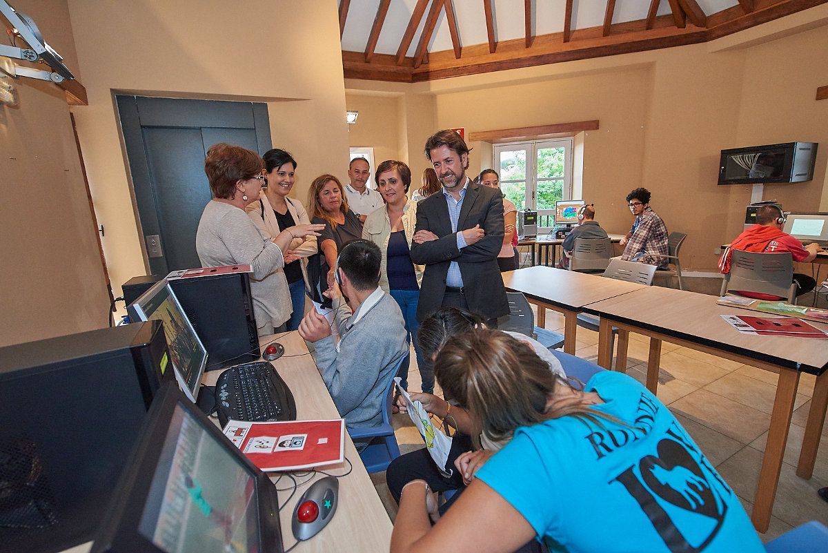 El Plan Insular de Deporte Adaptado del Cabildo visita el centro Probosco de La Orotava