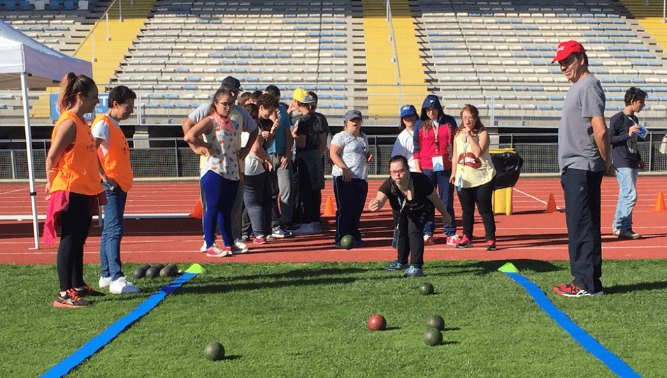 El Centro de Atletismo de Tenerife acoge la quinta jornada de bola canaria de los Juegos Insulares de Deporte Adaptado