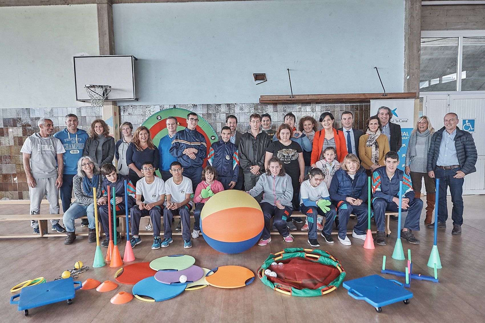 El Cabildo entrega el material deportivo adaptado a los centros del PIDA para fomentar la actividad física