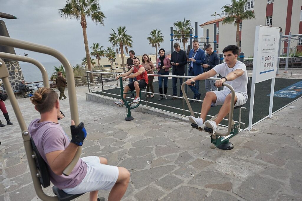 El Cabildo pone en marcha una app de entrenamiento para las áreas al aire libre del programa Tenerife en forma