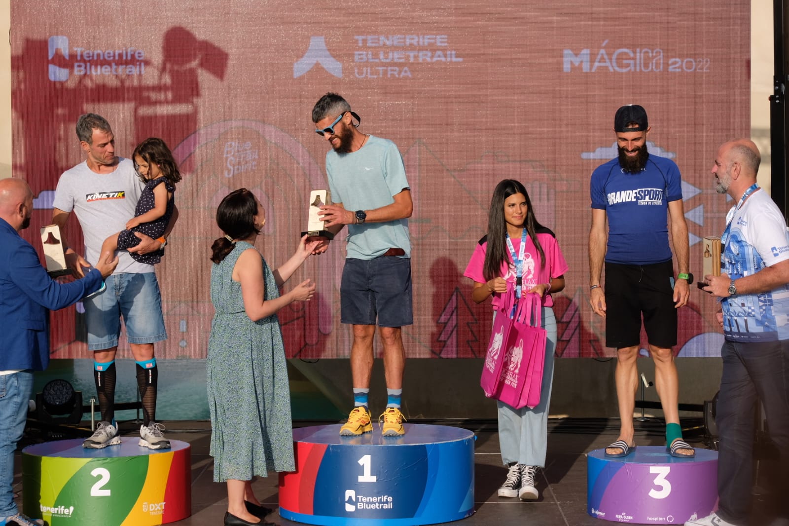 Fotis Zisimopoulos y Nina Kreisherr ganan la Ultra de la Tenerife Bluetrail 2022, la modalidad reina de la carrera (foto 2)