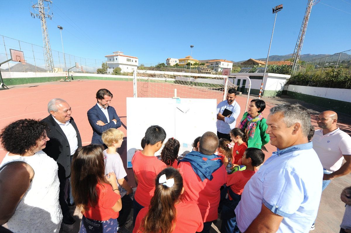 El Cabildo comenzará en octubre las obras de mejora del Polideportivo La Escalona