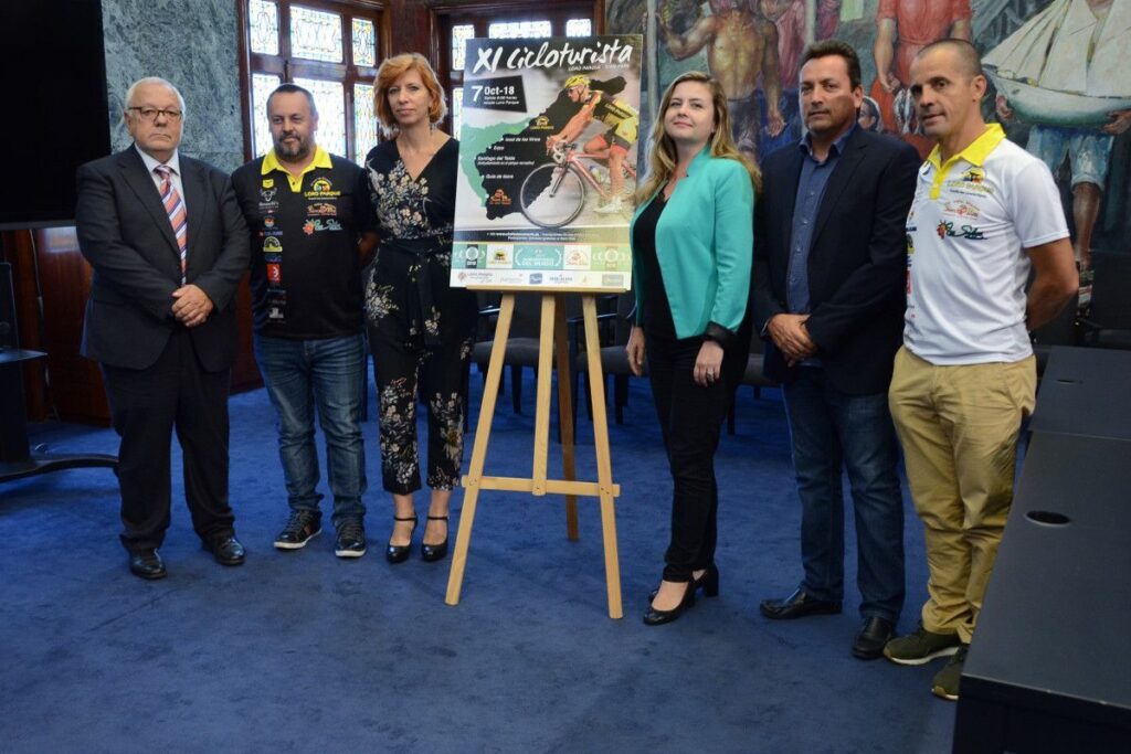 El Cabildo apoya la celebración de la XI Cicloturista Loro Parque-Siam Park