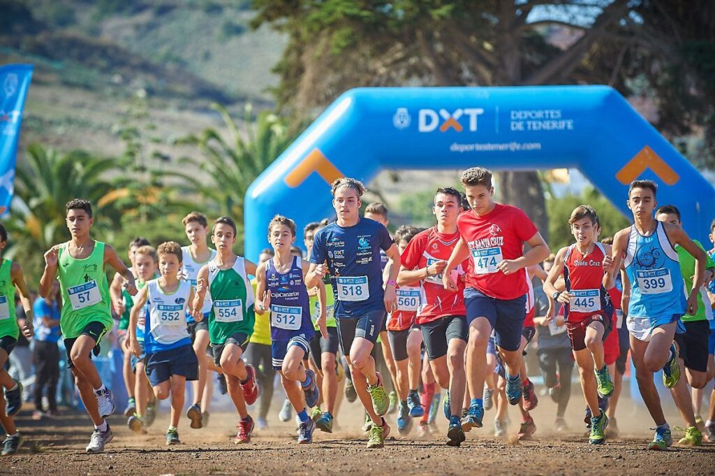 El debut del campo a través de los XXXI Juegos Cabildo reunió a 800 deportistas en Tegueste