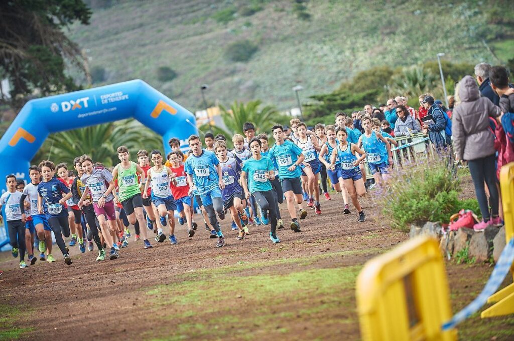 La final de campo a través de los XXXI Juegos Cabildo congregó a 400 deportistas en Tegueste