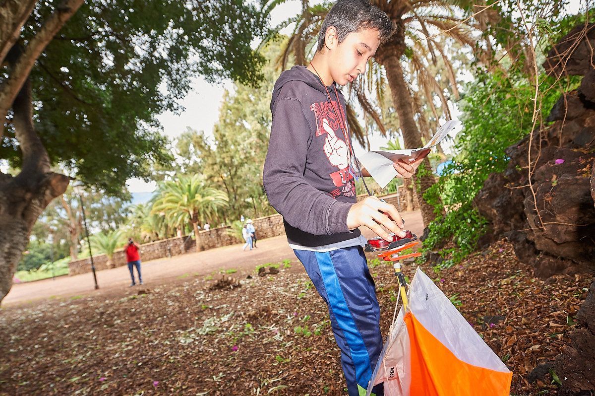 La final de orientación deportiva en los Juegos Cabildo reunió a medio centenar de deportistas en el Parque Taoro