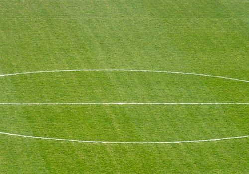El Cabildo saca a licitación la sustitución del césped del campo de fútbol de Candelaria por unos 200.000 euros