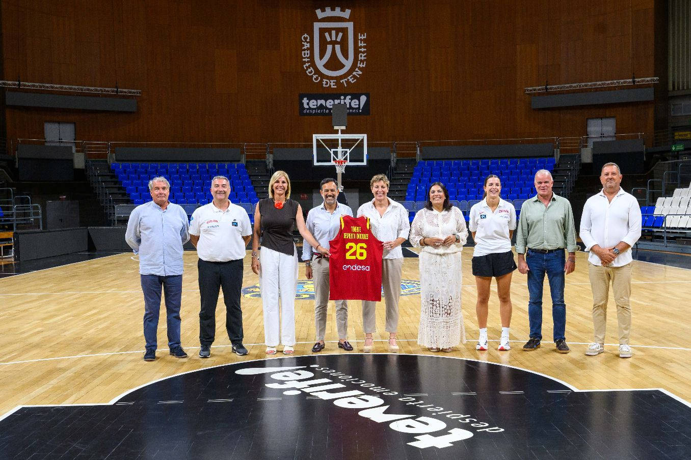 El Cabildo y la FEB consolidan Tenerife como escenario del baloncesto del 21 al 23 de agosto en el Pabellón Santiago Martín